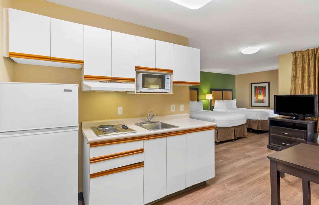 Extended Stay America Select Suites - Atlanta - Marietta - Wildwood Смирна Номер фото