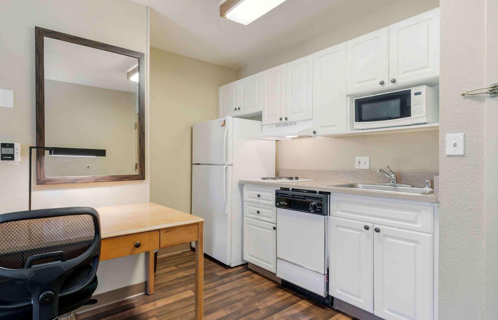 Extended Stay America Select Suites - Atlanta - Marietta - Wildwood Смирна Экстерьер фото